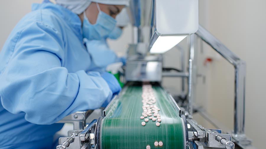 US 100% tariff on patented pharma - India generic drugs exempt