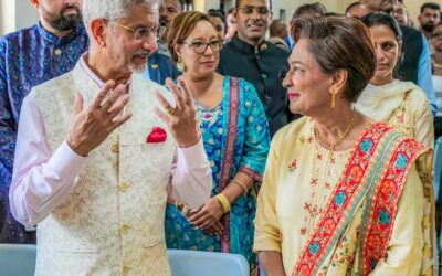 India's external affairs minister meets the Trinidad and Tobago Prime Minister at Nelson Island
