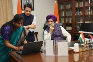 Census 2027 Goes Digital: Delhi MCD Houselisting Phase Begins Today