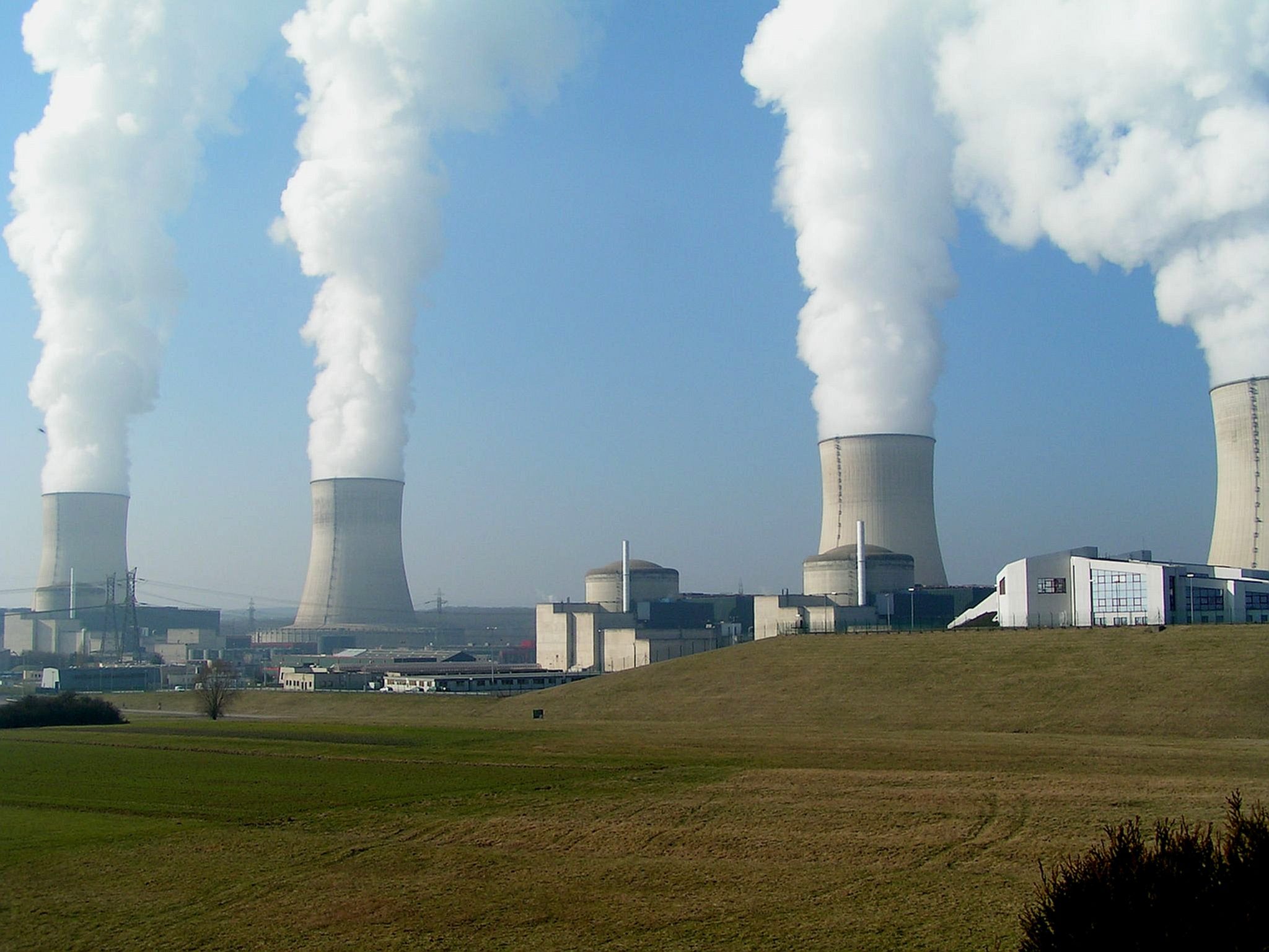 Cooling towers of a nuclear power plant releasing steam