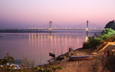 Yamuna river banks and bridge at Allahabad, illustrating interstate river water sharing