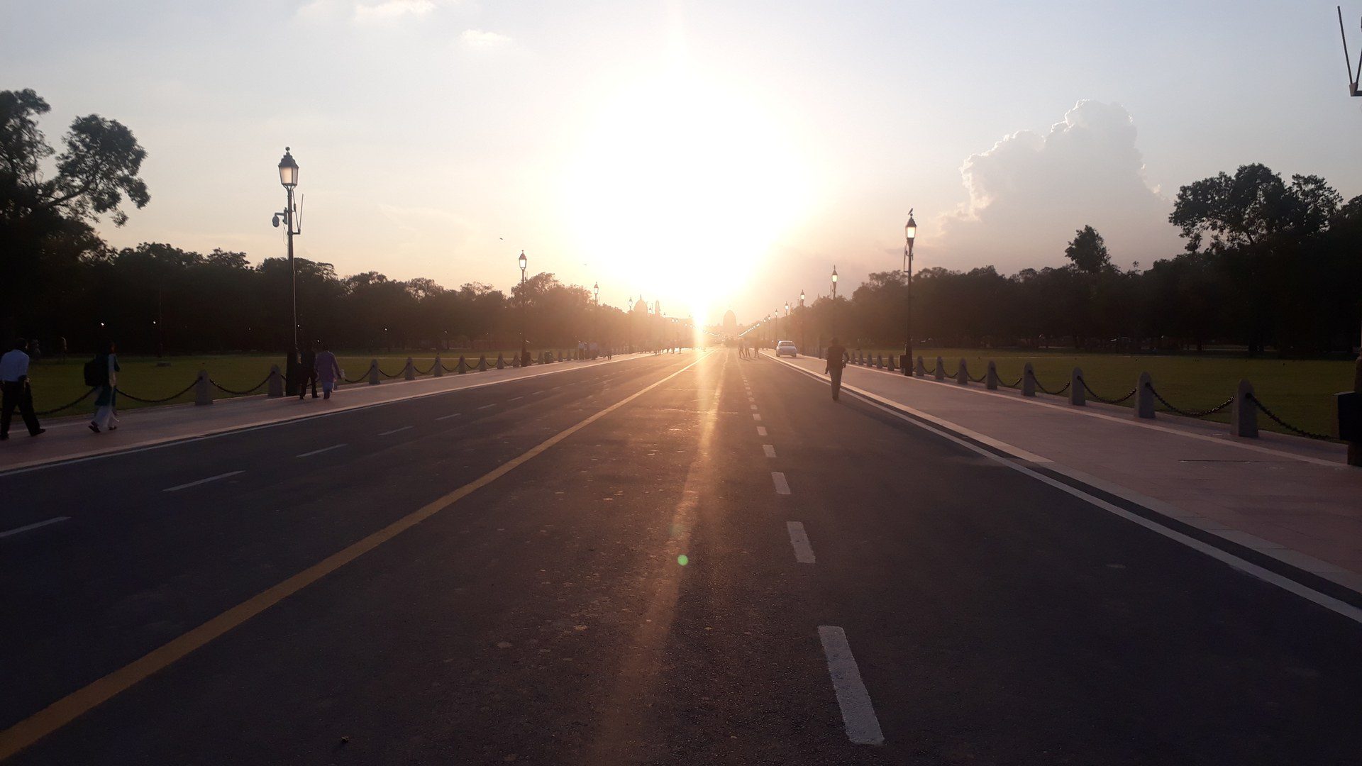 Kartavya Path in New Delhi in the evening